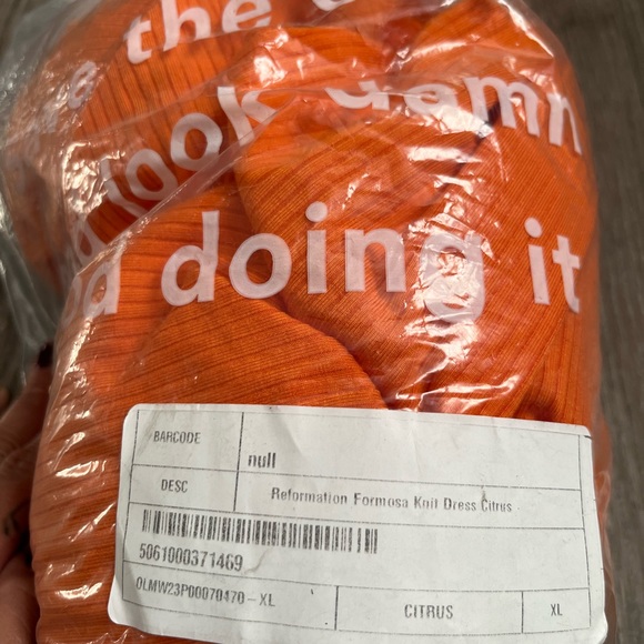 Reformation Formosa Knit Dress - Picture 6 of 6